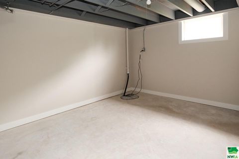 Tiny photo for 1328 1st Ave SE, Sioux Center, IA 51250 (MLS # 829551)