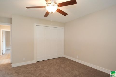 Tiny photo for 1328 1st Ave SE, Sioux Center, IA 51250 (MLS # 829551)