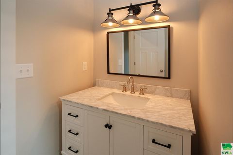 Tiny photo for 1328 1st Ave SE, Sioux Center, IA 51250 (MLS # 829551)