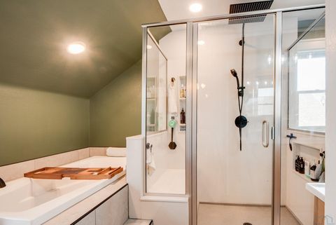 Tiny photo for 307 3rd St NE St, Orange City, IA 51041 (MLS # 832212)