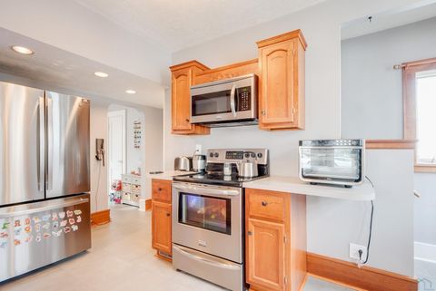 Tiny photo for 307 3rd St NE St, Orange City, IA 51041 (MLS # 832212)