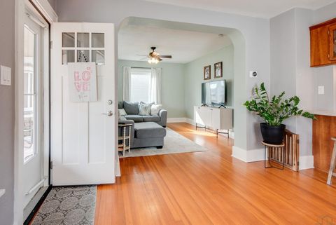 Tiny photo for 307 3rd St NE St, Orange City, IA 51041 (MLS # 832212)