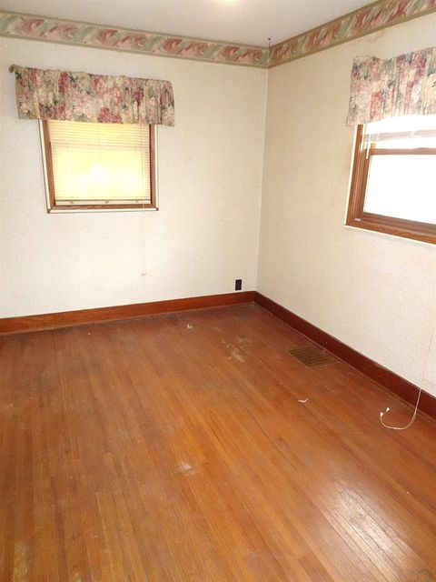 Tiny photo for 1218 Iselin Avenue, Sheldon, IA 51201 (MLS # 831748)