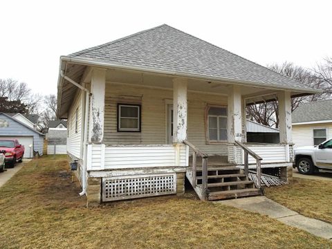 Tiny photo for 1218 Iselin Avenue, Sheldon, IA 51201 (MLS # 831748)