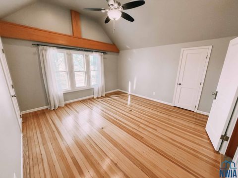 Tiny photo for 416 Central Ave SW Ave, Orange City, IA 51041 (MLS # 830981)