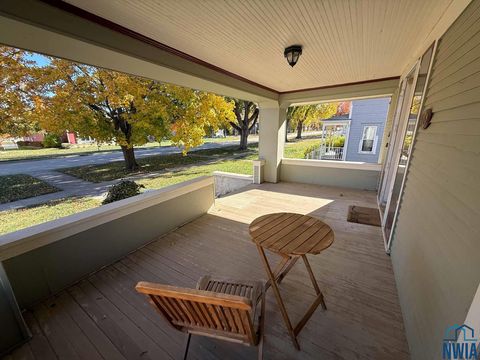 Tiny photo for 416 Central Ave SW Ave, Orange City, IA 51041 (MLS # 830981)