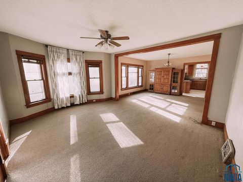 Tiny photo for 416 Central Ave SW Ave, Orange City, IA 51041 (MLS # 830981)