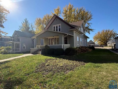 Photo of 416 Central Ave SW Ave, Orange City, IA 51041 (MLS # 830981)