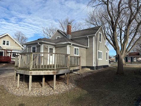 Tiny photo for 212 Arizona Ave NW, Orange City, IA 51041 (MLS # 831543)