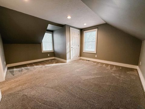 Tiny photo for 212 Arizona Ave NW, Orange City, IA 51041 (MLS # 831543)