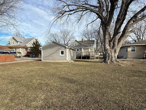 Tiny photo for 212 Arizona Ave NW, Orange City, IA 51041 (MLS # 831543)