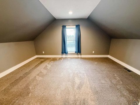 Tiny photo for 212 Arizona Ave NW, Orange City, IA 51041 (MLS # 831543)