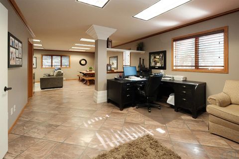 Tiny photo for 920 2nd Avenue NE Ave, Sioux Center, IA 51250 (MLS # 831880)