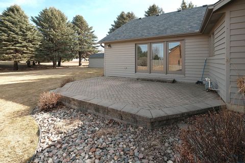 Tiny photo for 920 2nd Avenue NE Ave, Sioux Center, IA 51250 (MLS # 831880)