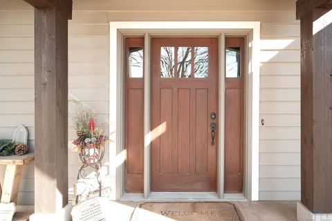 Tiny photo for 920 2nd Avenue NE Ave, Sioux Center, IA 51250 (MLS # 831880)