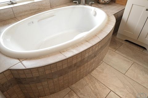 Tiny photo for 920 2nd Avenue NE Ave, Sioux Center, IA 51250 (MLS # 831880)