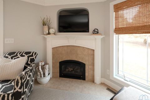 Tiny photo for 920 2nd Avenue NE Ave, Sioux Center, IA 51250 (MLS # 831880)