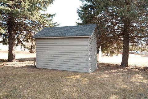 Tiny photo for 920 2nd Avenue NE Ave, Sioux Center, IA 51250 (MLS # 831880)