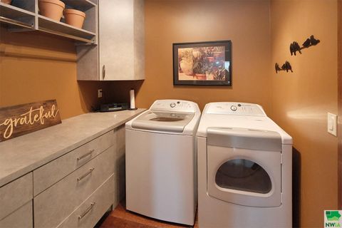 Tiny photo for 1073 Teres View Drive, Sioux Center, IA 51250 (MLS # 829476)