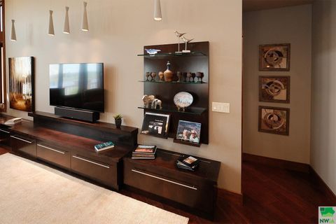 Tiny photo for 1073 Teres View Drive, Sioux Center, IA 51250 (MLS # 829476)