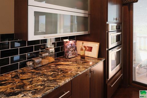 Tiny photo for 1073 Teres View Drive, Sioux Center, IA 51250 (MLS # 829476)