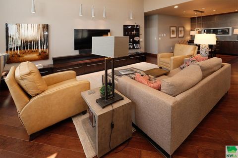 Tiny photo for 1073 Teres View Drive, Sioux Center, IA 51250 (MLS # 829476)