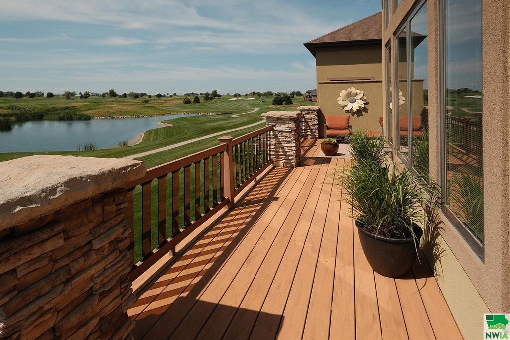 Photo of 1073 Teres View Drive, Sioux Center, IA 51250 (MLS # 829476)