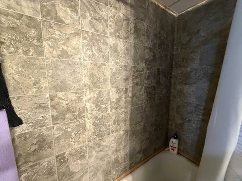 Tiny photo for 847 8th Ave NW Ave, Sioux Center, IA 51250 (MLS # 832201)