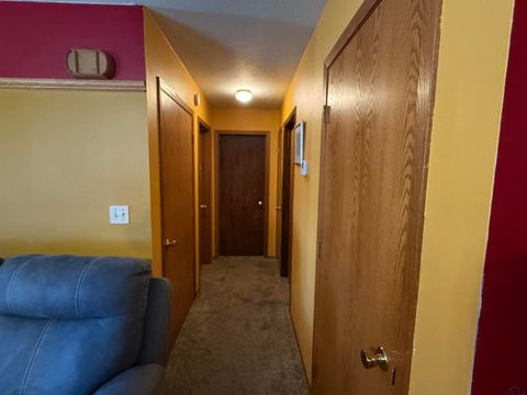 Tiny photo for 847 8th Ave NW Ave, Sioux Center, IA 51250 (MLS # 832201)