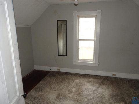 Tiny photo for 818 11th Street, Sheldon, IA 51201 (MLS # 831022)