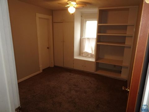 Tiny photo for 818 11th Street, Sheldon, IA 51201 (MLS # 831022)