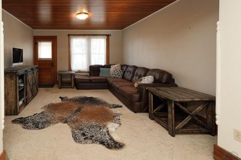 Tiny photo for 37 9th Street SW St, Sioux Center, IA 51250 (MLS # 831731)