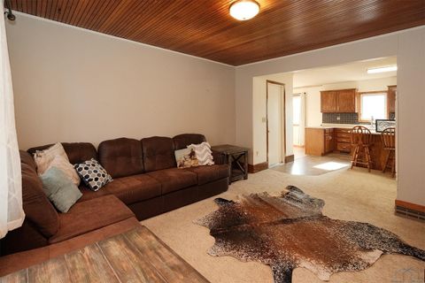 Tiny photo for 37 9th Street SW St, Sioux Center, IA 51250 (MLS # 831731)