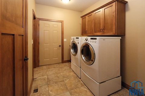 Tiny photo for 2390 Riviera Road, Sioux Center, IA 51250 (MLS # 830617)