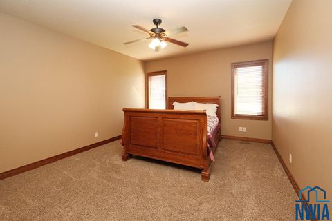 Tiny photo for 2390 Riviera Road, Sioux Center, IA 51250 (MLS # 830617)