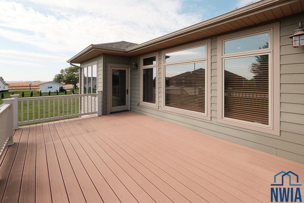 Photo of 2390 Riviera Road, Sioux Center, IA 51250 (MLS # 830617)