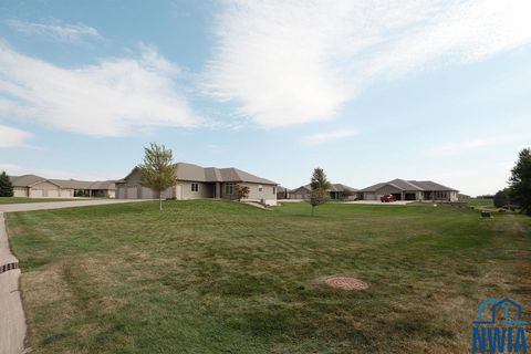 Tiny photo for 2390 Riviera Road, Sioux Center, IA 51250 (MLS # 830617)