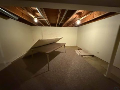 Tiny photo for 604 2nd St SE #4, Orange City, IA 51041 (MLS # 832139)