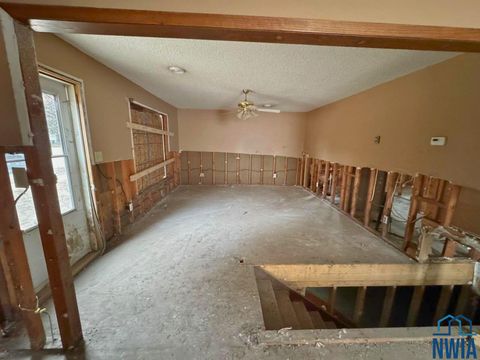 Tiny photo for 1322 15th St, Rock Valley, IA 51247 (MLS # 830839)