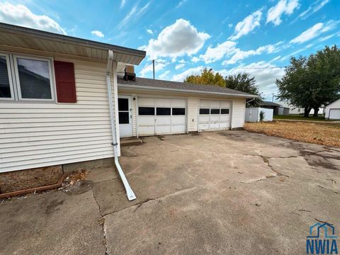 Tiny photo for 1322 15th St, Rock Valley, IA 51247 (MLS # 830839)