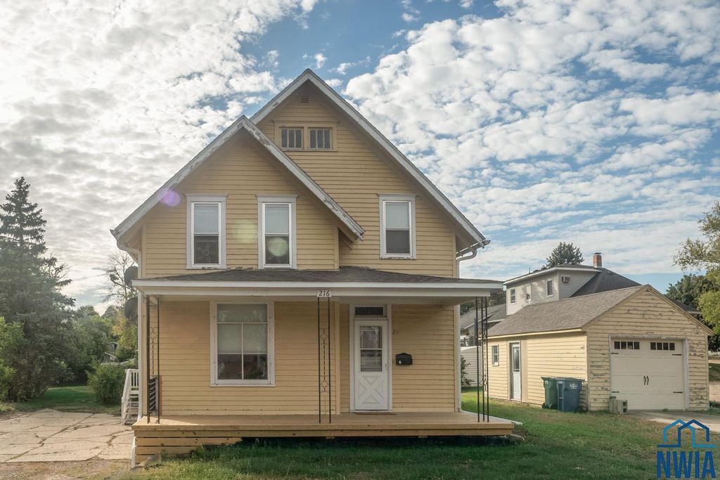 Photo of 216 Dover Ave NE Ave, Orange City, IA 51041 (MLS # 830649)