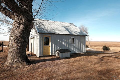 Tiny photo for 3585 Ironwood Ave, Orange City, IA 51041 (MLS # 831741)