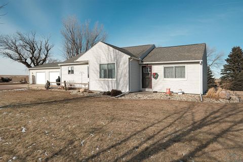 Tiny photo for 3585 Ironwood Ave, Orange City, IA 51041 (MLS # 831741)
