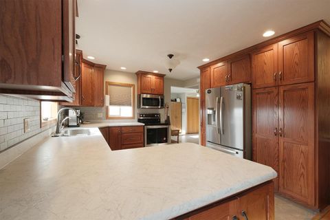 Tiny photo for 3585 Ironwood Ave, Orange City, IA 51041 (MLS # 831741)