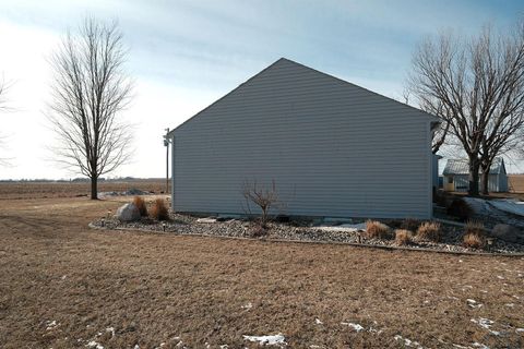 Tiny photo for 3585 Ironwood Ave, Orange City, IA 51041 (MLS # 831741)