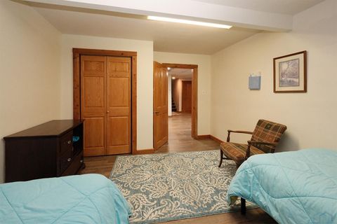 Tiny photo for 3585 Ironwood Ave, Orange City, IA 51041 (MLS # 831741)