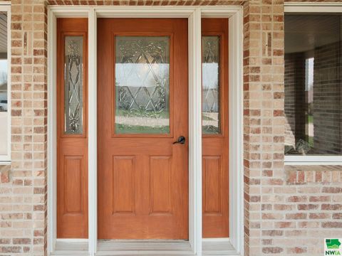 Tiny photo for 544 13th Street Circle SE Cir, Sioux Center, IA 51250 (MLS # 828491)