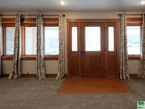 Tiny photo for 544 13th Street Circle SE Cir, Sioux Center, IA 51250 (MLS # 828491)