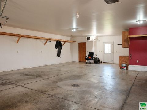 Tiny photo for 544 13th Street Circle SE Cir, Sioux Center, IA 51250 (MLS # 828491)