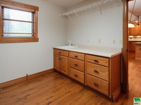 Tiny photo for 544 13th Street Circle SE Cir, Sioux Center, IA 51250 (MLS # 828491)